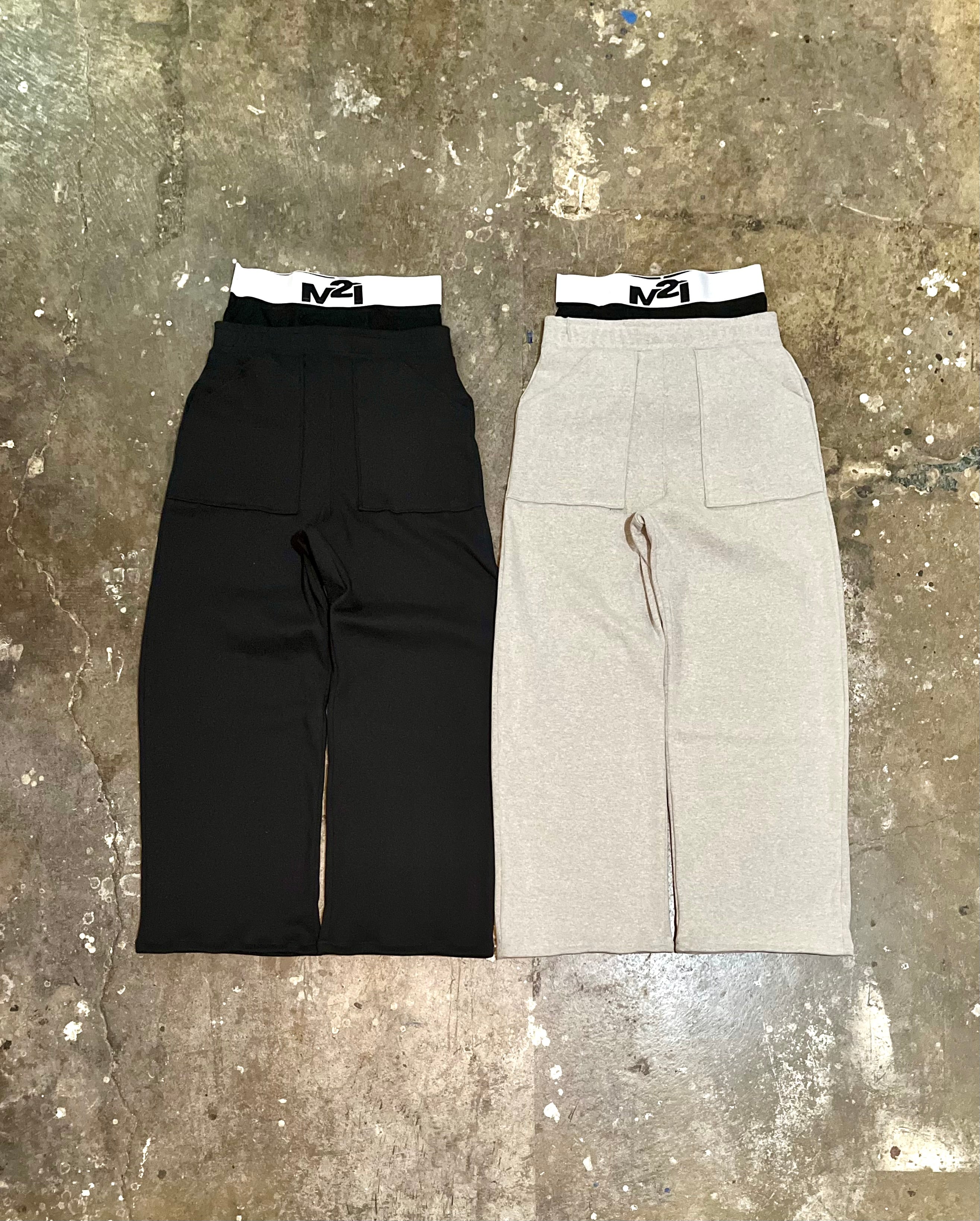 UNIFORM SWEATPANTS - BLACK